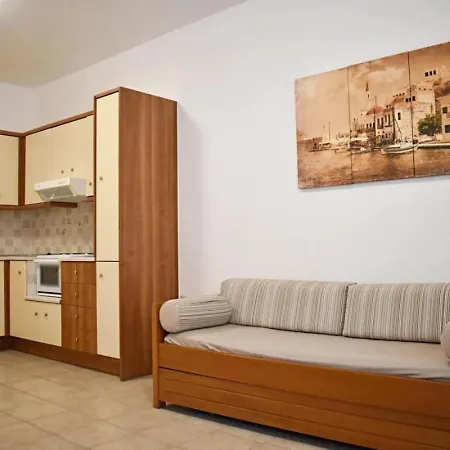 Manolika 3 Apartment